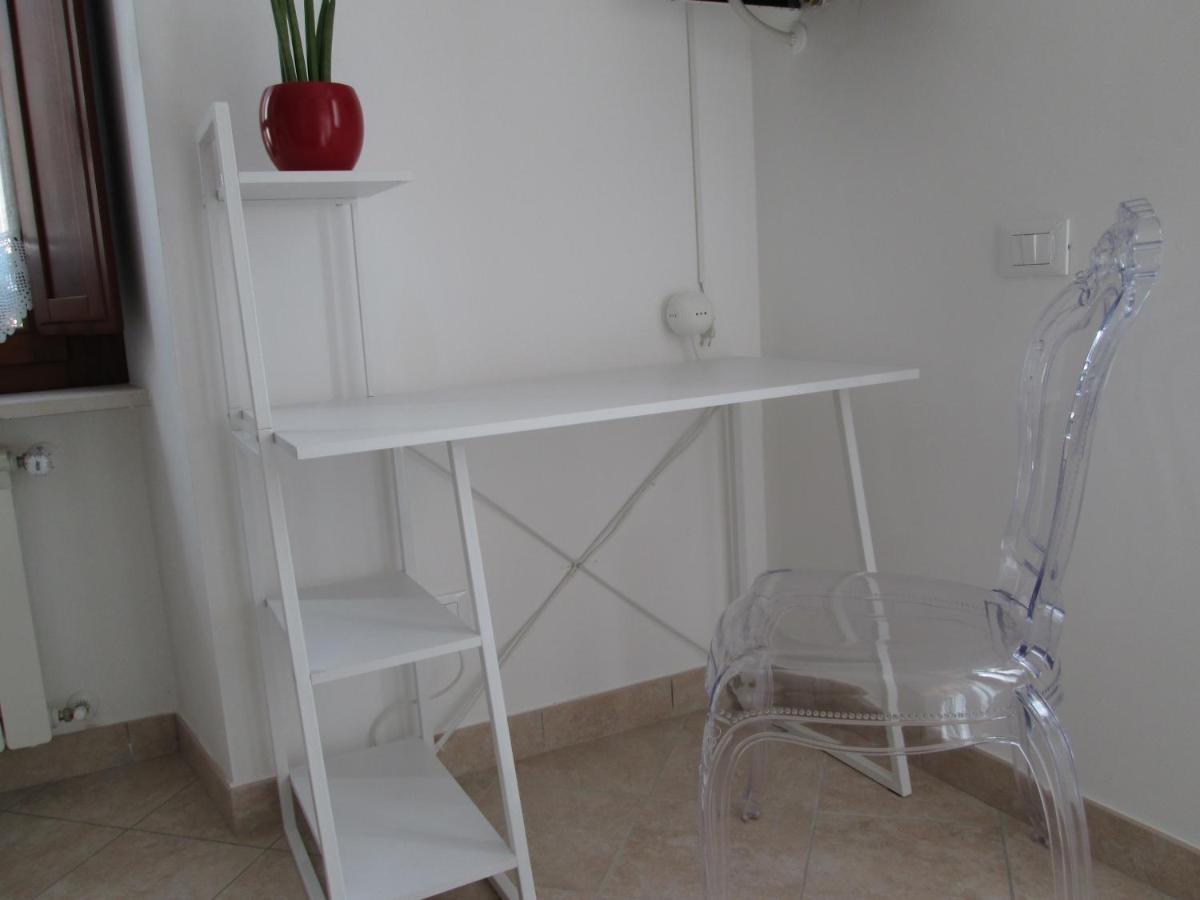 B&B Regina Margherita ลาควิลา ภายนอก รูปภาพ
