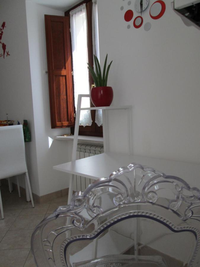B&B Regina Margherita ลาควิลา ภายนอก รูปภาพ
